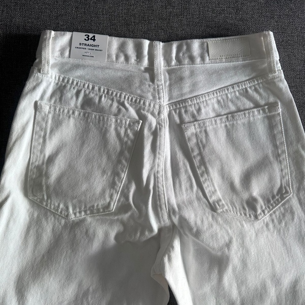 Jeans - Picture 4 of 5